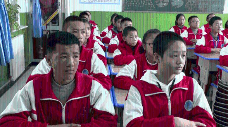 安培龙:公司光模块用金电极NTC芯片为自主研发技术