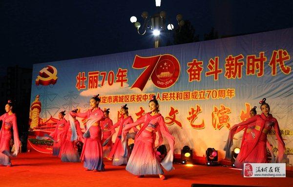 时尚封面照